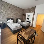 Penzion Zwei A Altstadt 3*