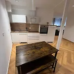 Zwei A Altstadt 3* Leverkusen