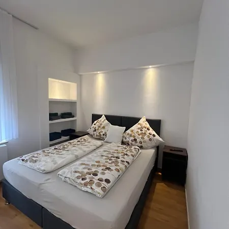 Zwei A Altstadt 3*