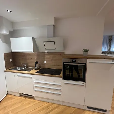 Zwei A Altstadt 3* Leverkusen