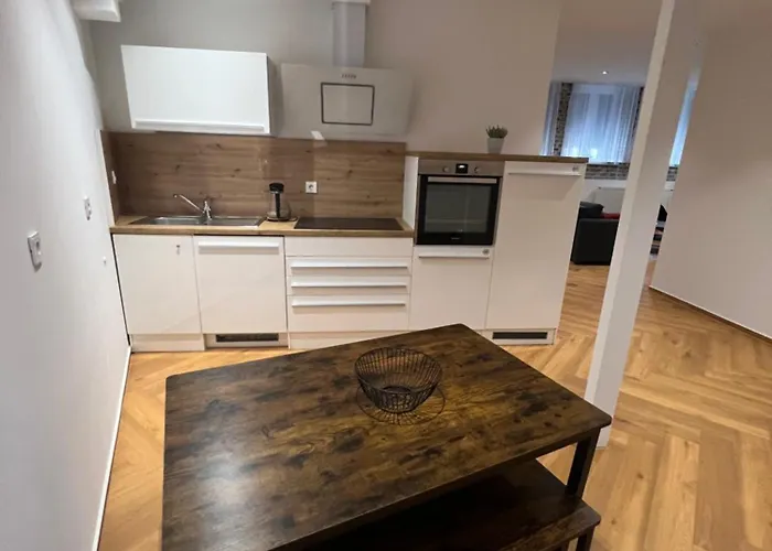 Zwei A Altstadt 3* Leverkusen